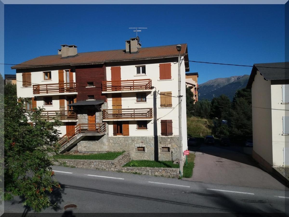 Residence Orazur - Appartement De Charme - 2 Chambres - Poele A Bois - 2 Balcons - Jardin - Parking - Internet - Linge Et Menage En Options Payantes Font-Romeu-Odeillo-Via Exterior photo