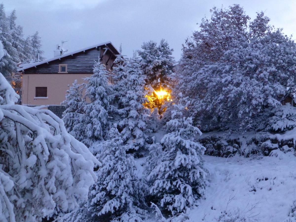 Residence Orazur - Appartement De Charme - 2 Chambres - Poele A Bois - 2 Balcons - Jardin - Parking - Internet - Linge Et Menage En Options Payantes Font-Romeu-Odeillo-Via Exterior photo