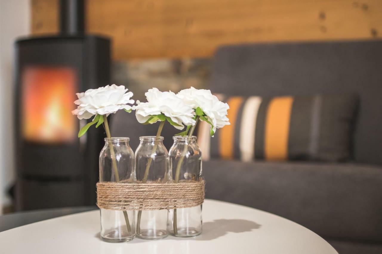 Residence Orazur - Appartement De Charme - 2 Chambres - Poele A Bois - 2 Balcons - Jardin - Parking - Internet - Linge Et Menage En Options Payantes Font-Romeu-Odeillo-Via Exterior photo